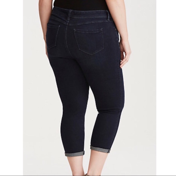 Torrid Cropped Luxe Skinny Jeans - Dark Wash - Picture 3 of 8